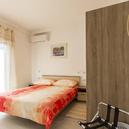 Vilena 3* Medolino